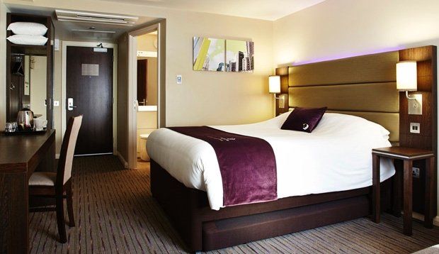 Premier Inn Кетеринг Экстерьер фото